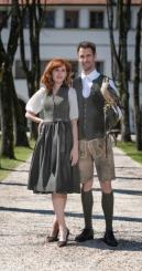 Dirndl Janine schilf 42 | schilf